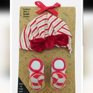 Baby Essentials Infant Candy Cane Christmas Hat Set 0 - 6 Months